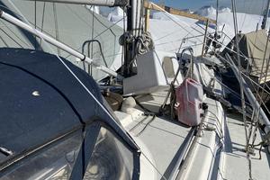 MISTRAL 42ft Moody Yacht For Sale