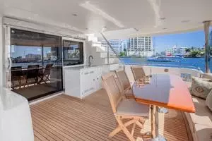  2016 Ocean Alexander  Yacht For Sale in Fort Lauderdale FL