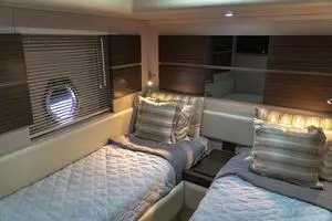 2013 Azimut FLY54 thumbnail 21