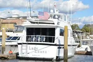 1989 Viking Motor Yacht thumbnail 8