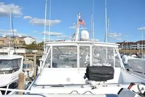 1989 Viking Motor Yacht thumbnail 31