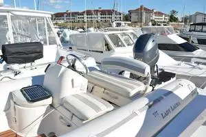 1989 Viking Motor Yacht thumbnail 37