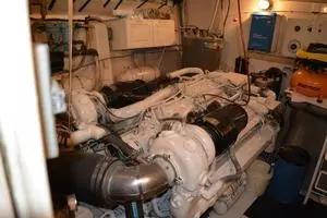 1989 Viking Motor Yacht thumbnail 93