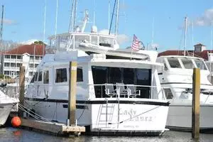 1989 Viking Motor Yacht thumbnail 9