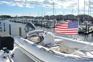 1989 Viking Motor Yacht thumbnail 33