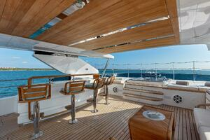 2022 Majesty Yachts 120 thumbnail 37