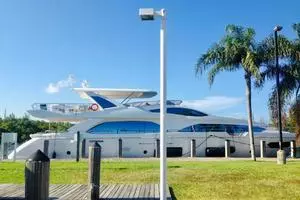 LA TACHE 2014 Azimut 100 Grande Yacht For Sale in Miami FL