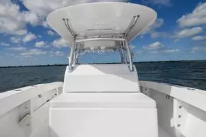 2019 Ocean Master 336 Center Console thumbnail 8
