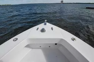 2019 Ocean Master 336 Center Console thumbnail 5