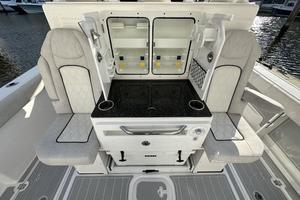 Photo 3624198 for 2022 Sea Fox 368 Commander  