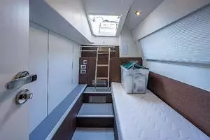 2022 Prestige 520 Fly thumbnail 39
