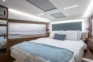 2022 Prestige 520 Fly thumbnail 34