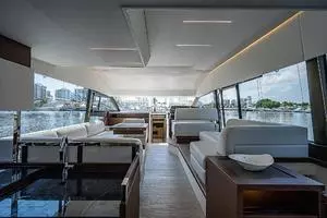 2022 Prestige 520 Fly thumbnail 17