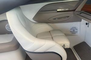 Photo 3697969 for 2003 Cobalt 246  