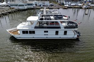 Photo 3637999 for 2008 Fantasy 82 Coastal Yacht Knot Tide Down 
