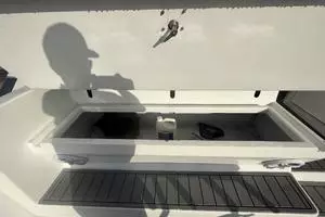 1993 Bertram 46 Moppie thumbnail 16