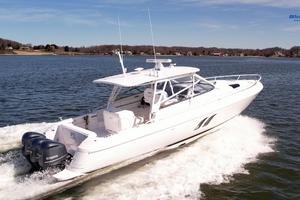 2013 Intrepid 430 Sport Yacht