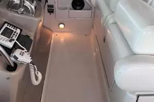 2005 Sea Ray Sundancer 320 thumbnail 22