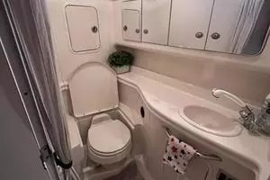 2005 Sea Ray Sundancer 320 thumbnail 47