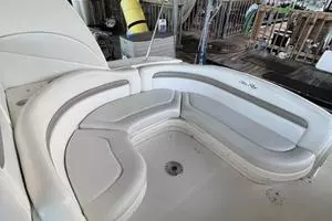 2005 Sea Ray Sundancer 320 thumbnail 26
