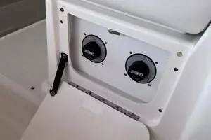 2005 Sea Ray Sundancer 320 thumbnail 30