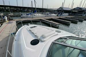 2005 Sea Ray Sundancer 320 thumbnail 7