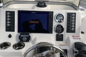 Photo 3638947 for 2018 Robalo R222  