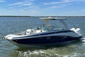 2022 Crownline E305 XS thumbnail 2