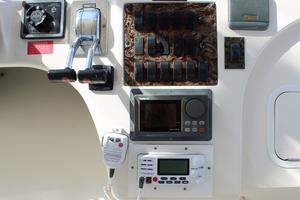 Positive Space 41ft Sea Ray Yacht For Sale