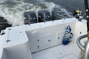 Photo 3655498 for 2002 Angler 252  