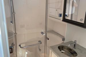 Photo 3659033 for 2022 Intrepid 438 Evolution  