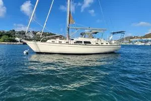Harmony 2012 Island Packet 465 Yacht For Sale in St. Thomas VI