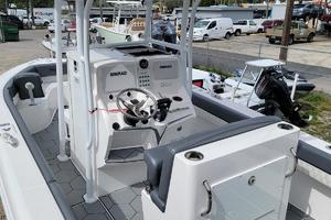 Photo 3665405 for 2021 Velocity 262 CC VELOCITY DASH