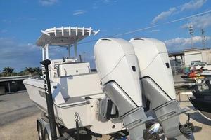 Photo 3665403 for 2021 Velocity 262 CC VELOCITY 