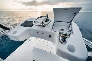 2020 Hatteras Convertible GT59 thumbnail 30