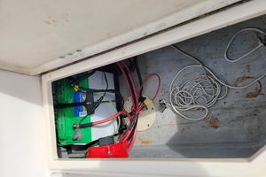 Photo 3666235 for 1993 Sea Cat 2100  BATTERY AREAS