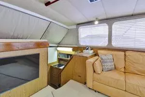 1981 Bertram 42 Convertible thumbnail 5