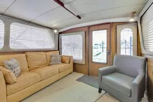 1981 Bertram 42 Convertible thumbnail 4