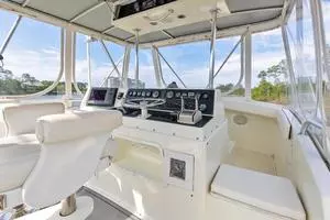 1981 Bertram 42 Convertible thumbnail 12
