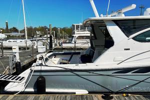 ENCORE 38ft Tiara Yachts Yacht For Sale