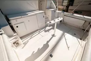 2003 Tiara Yachts 4200 Open  Kingfisher Cockpit 3
