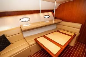 2003 Tiara Yachts 4200 Open  Kingfisher Salon 3