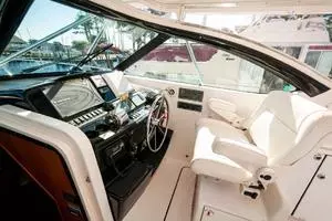 2003 Tiara Yachts 4200 Open  Kingfisher Helm 2