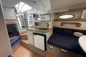 INVICTUS II 25ft Four Winns Yacht For Sale