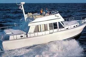 Good Chemistry 43ft Mainship Yacht For Sale