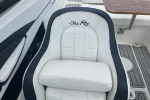 Photo 3682210 for 2016 Sea Ray 230 SLX  