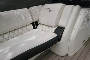 Photo 3682550 for 2019 Bennington 25 QX  