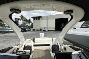 Photo 3682527 for 2019 Bennington 25 QX  