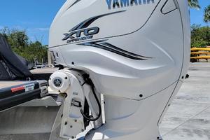 Photo 3682526 for 2019 Bennington 25 QX  