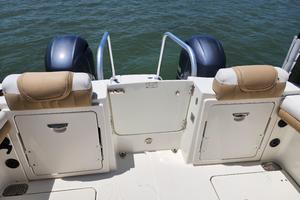 Photo 3683706 for 2017 Glacier Bay 2740 Dual Console Roads End 